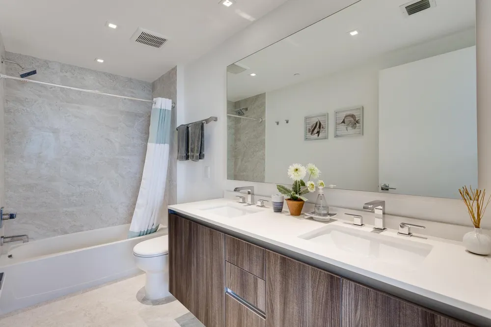 488 NE 18th Street #4711 Miami, FL 33132