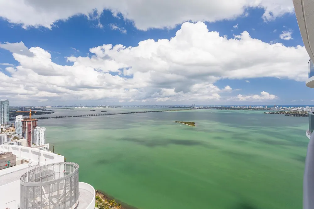 488 NE 18th Street #4711 Miami, FL 33132