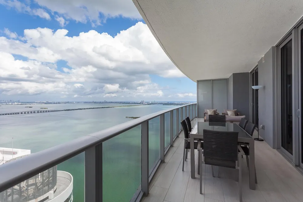 488 NE 18th Street #4711 Miami, FL 33132