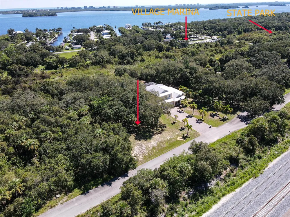4128 Mariner Oaks Way Fort Pierce, FL 34946