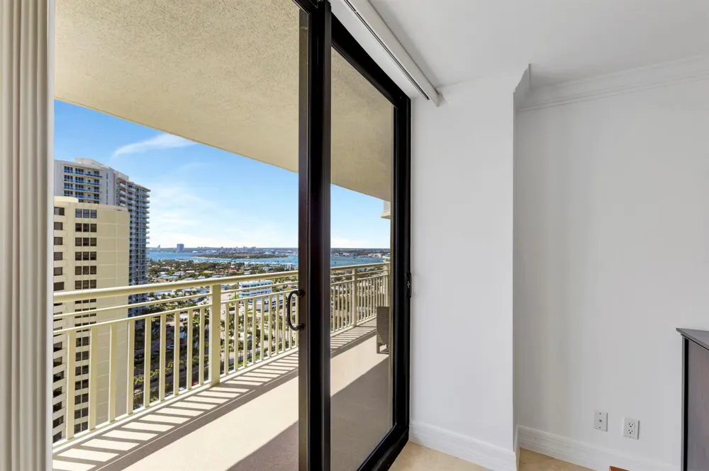 3000 Ocean Drive #22 G Singer Island, FL 33404