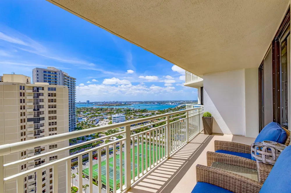 3000 Ocean Drive #22 G Singer Island, FL 33404