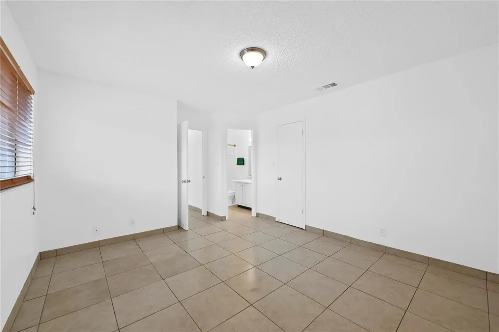 2906 S University Drive #10204 Davie, FL 33328