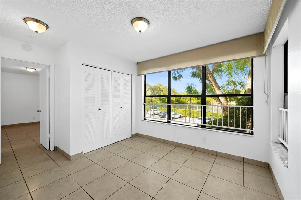 2906 S University Drive #10204 Davie, FL 33328