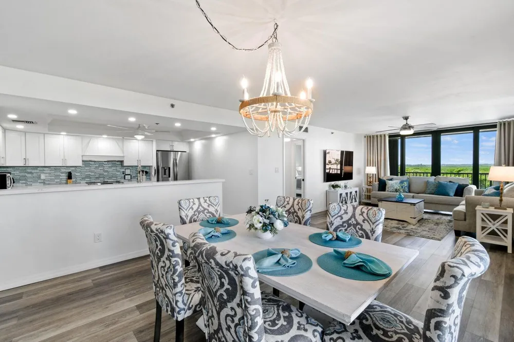 5047 Highway A1a #404 Hutchinson Island, FL 34949