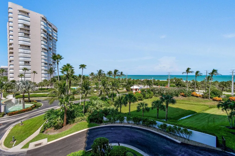 5047 Highway A1a #404 Hutchinson Island, FL 34949