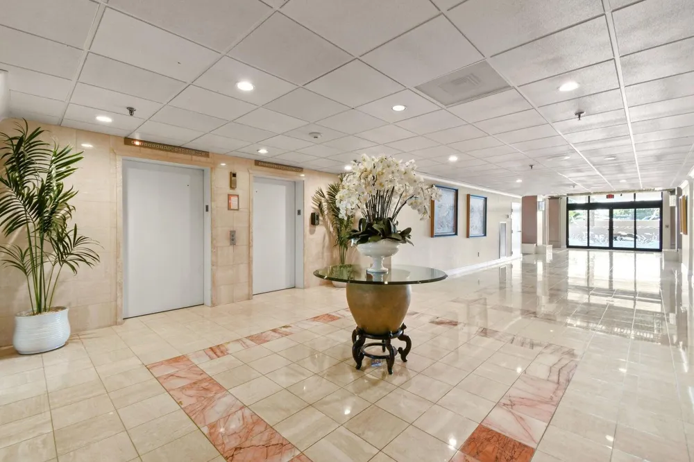 5047 Highway A1a #404 Hutchinson Island, FL 34949