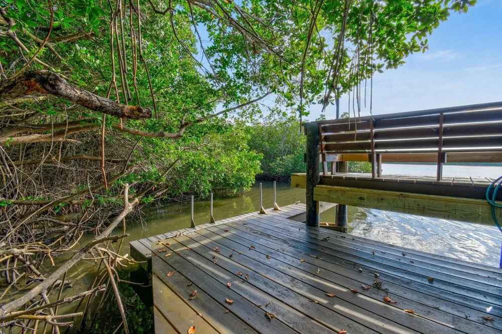 5047 Highway A1a #404 Hutchinson Island, FL 34949
