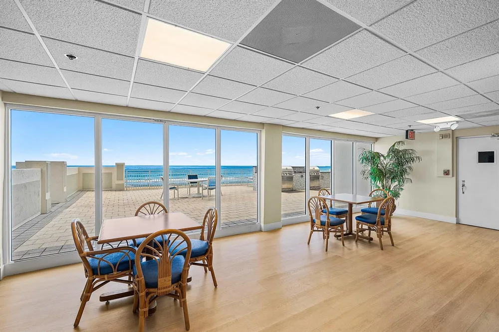4505 S Ocean Boulevard #1008 Highland Beach, FL 33487