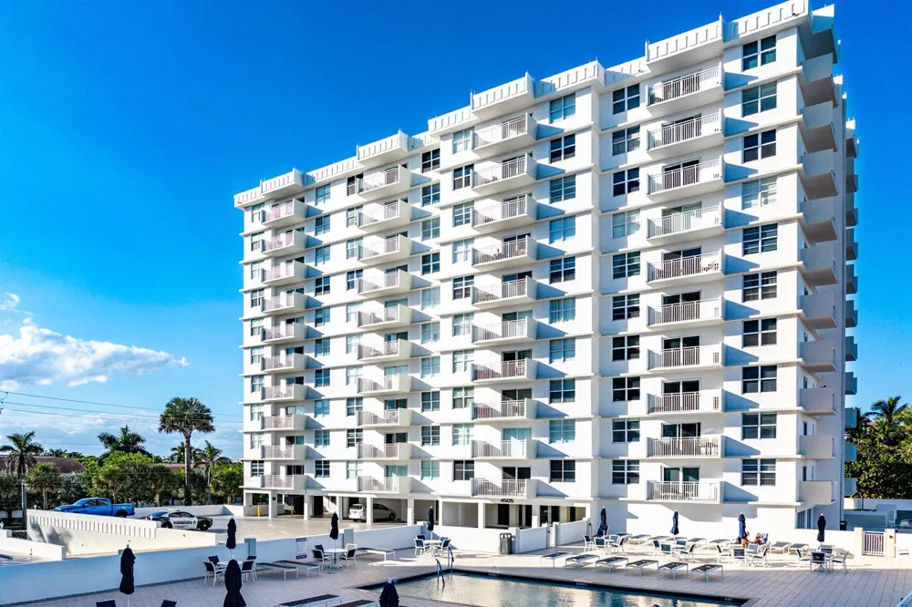 4505 S Ocean Boulevard #1008 Highland Beach, FL 33487