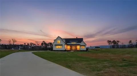 151 Palisade Drive