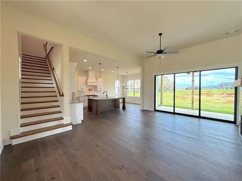 151 Palisade Drive Rydal, GA 30171