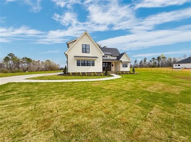 151 Palisade Drive Rydal, GA 30171