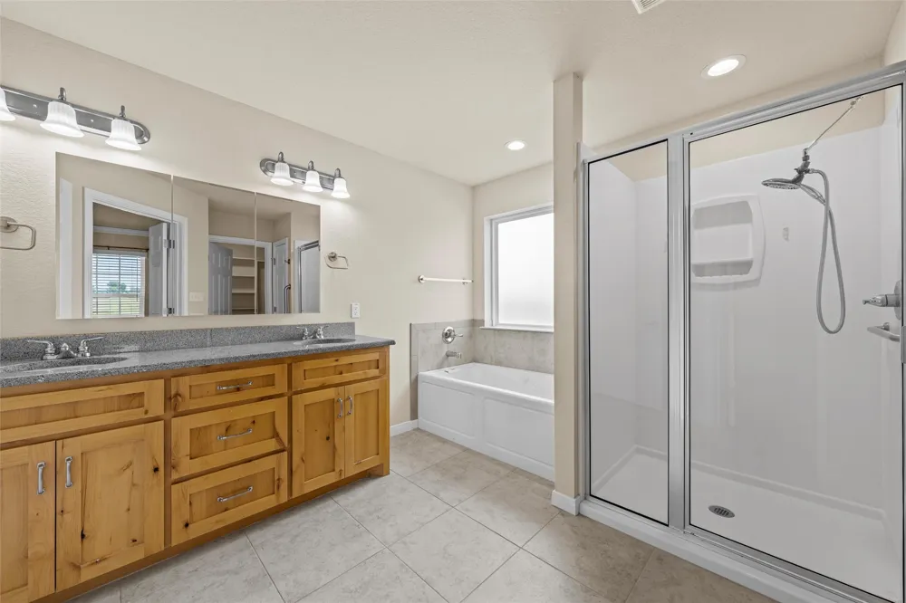 637 Hoffmeyer Lane Robinson, TX 76706