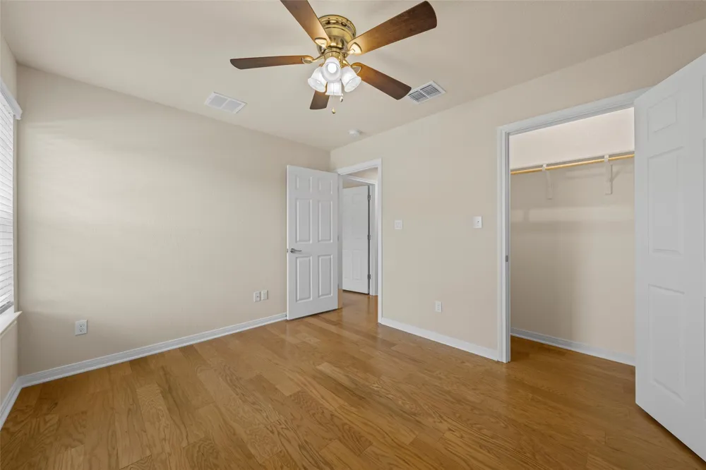 637 Hoffmeyer Lane Robinson, TX 76706