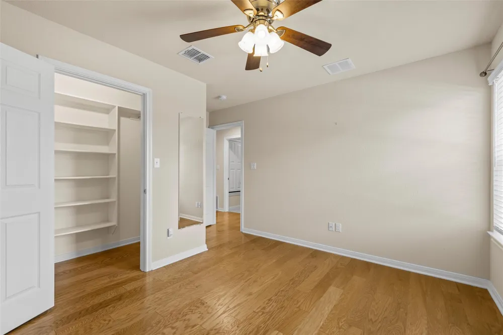 637 Hoffmeyer Lane Robinson, TX 76706