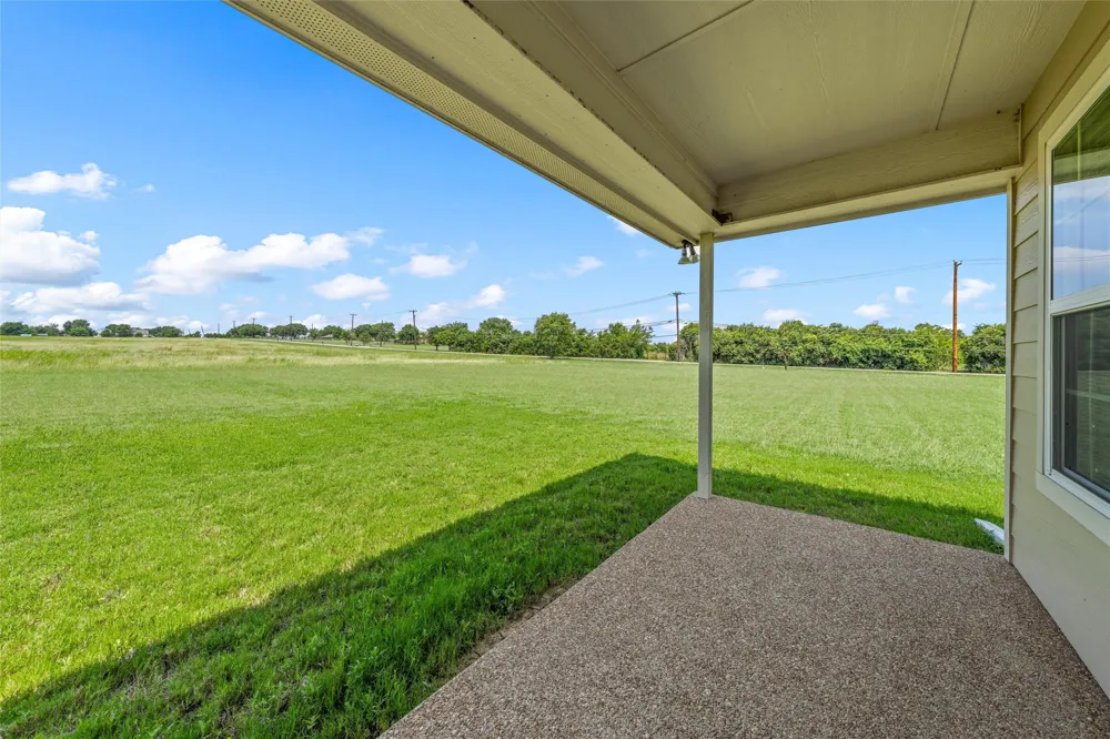 637 Hoffmeyer Lane Robinson, TX 76706