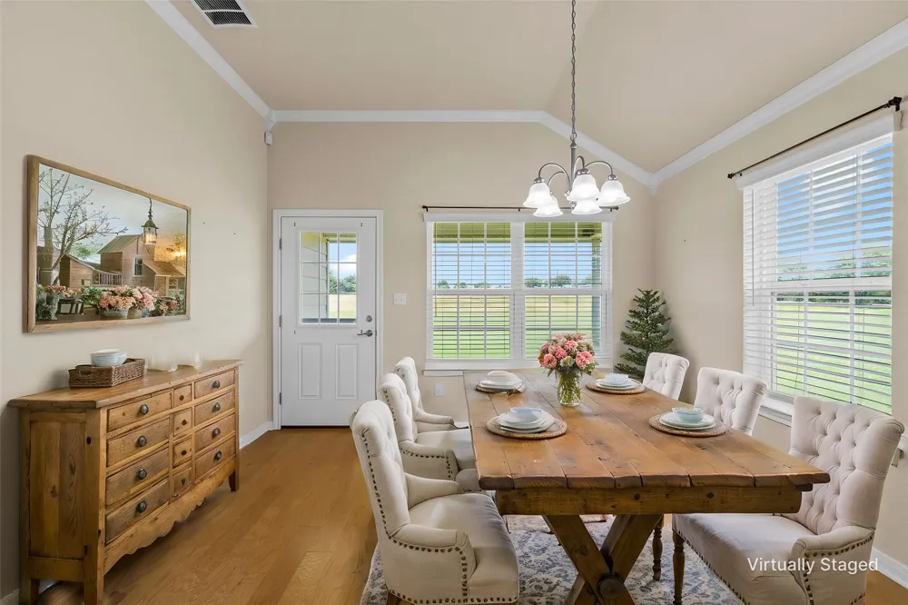 637 Hoffmeyer Lane Robinson, TX 76706