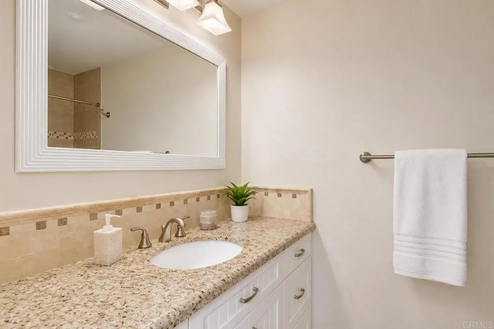 48 Antigua Court Coronado, CA 92118