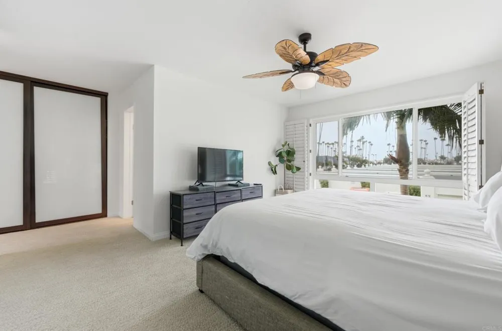48 Antigua Court Coronado, CA 92118