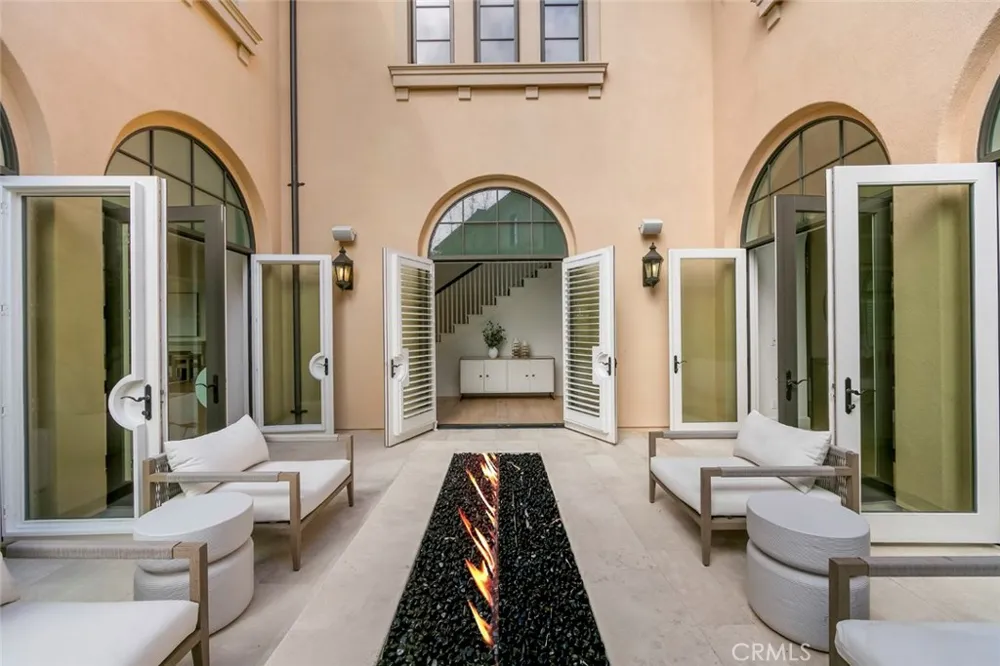 31 Seawatch Newport Coast, CA 92657