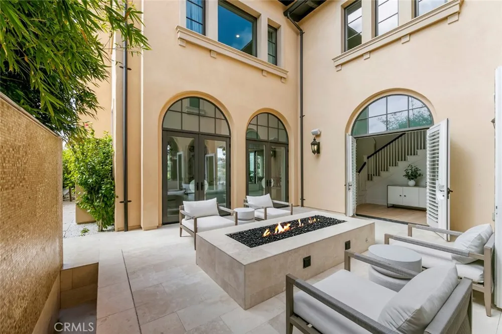 31 Seawatch Newport Coast, CA 92657