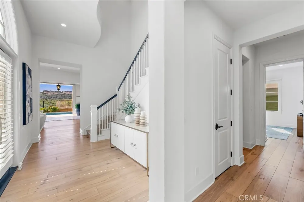 31 Seawatch Newport Coast, CA 92657