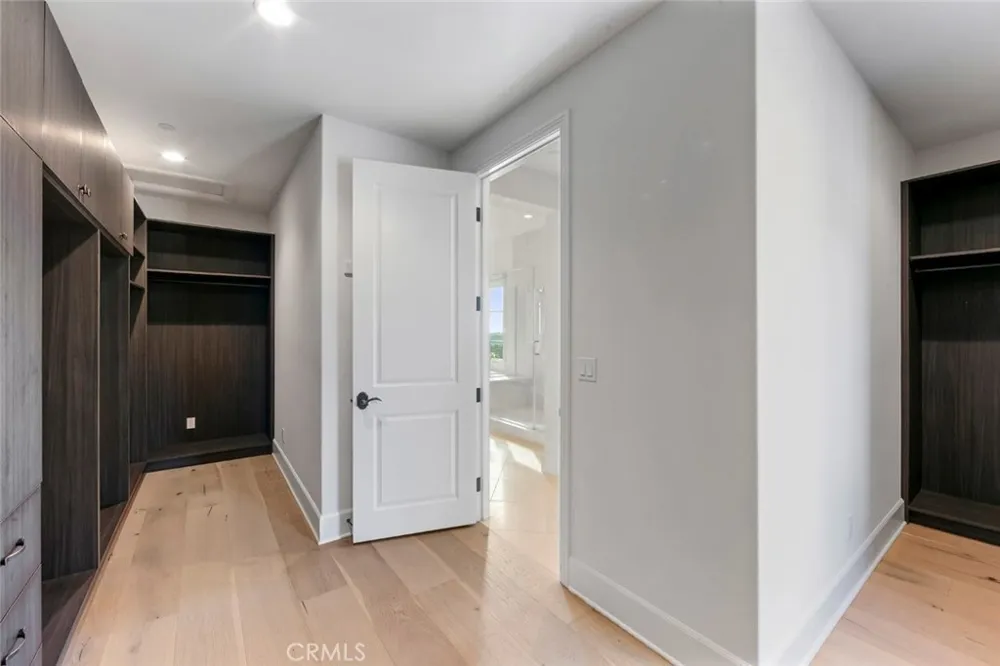 31 Seawatch Newport Coast, CA 92657