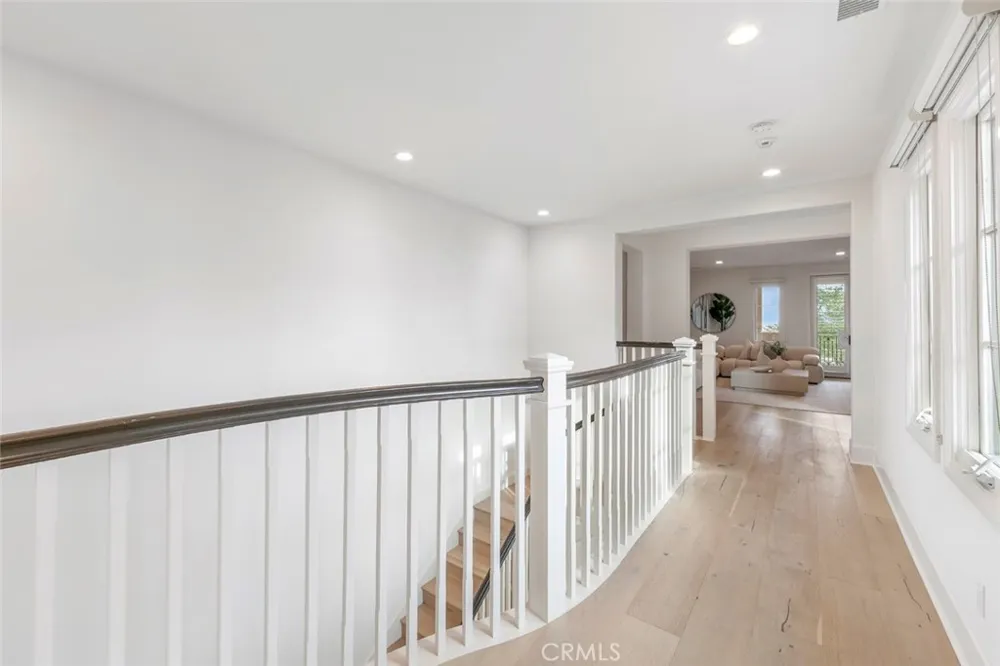 31 Seawatch Newport Coast, CA 92657