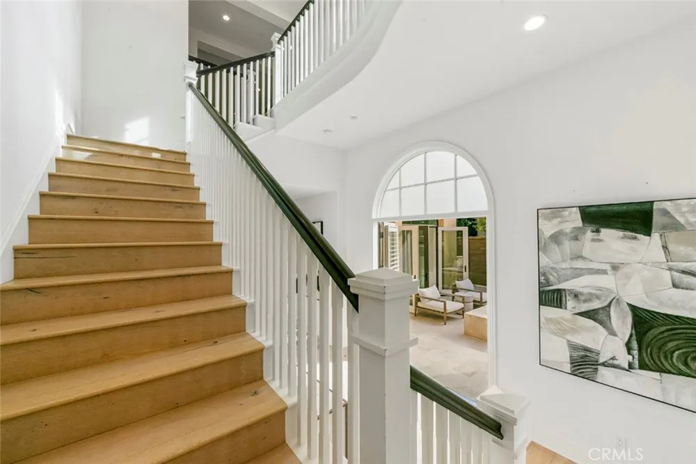 31 Seawatch Newport Coast, CA 92657