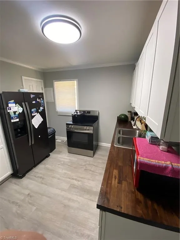 604 Peden Street North Wilkesboro, NC 28659