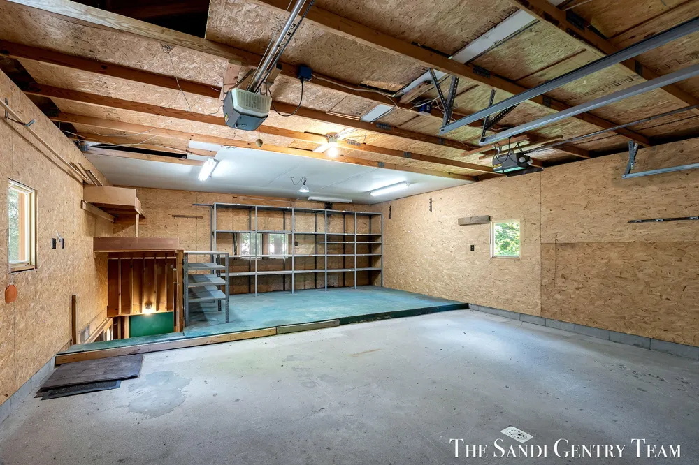 1360 E Bigelow Creek Trail Brooks Township, MI 49337