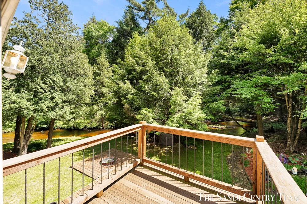 1360 E Bigelow Creek Trail Brooks Township, MI 49337