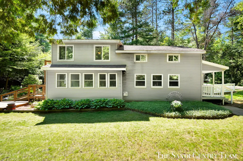 1360 E Bigelow Creek Trail Brooks Township, MI 49337