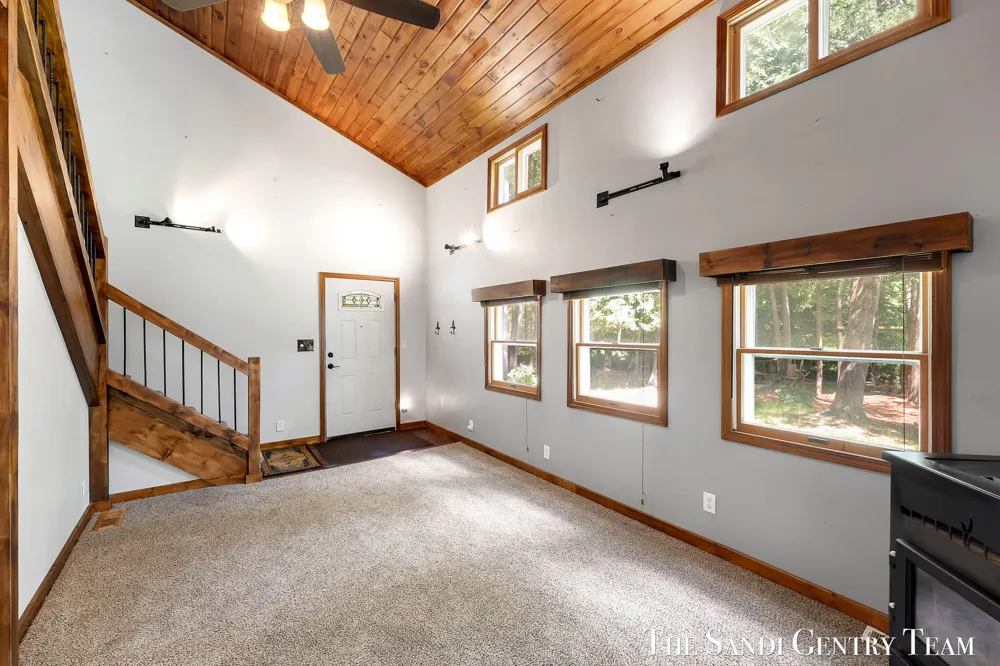 1360 E Bigelow Creek Trail Brooks Township, MI 49337