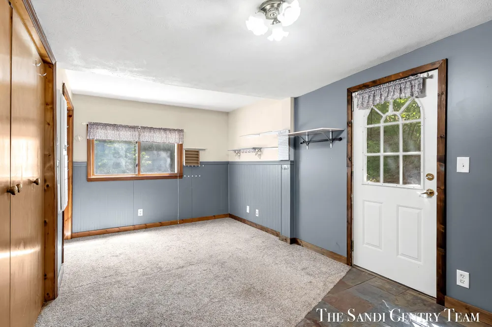 1360 E Bigelow Creek Trail Brooks Township, MI 49337