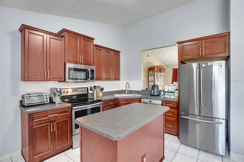20123 MAXIM PARKWAY Orlando, FL 32833
