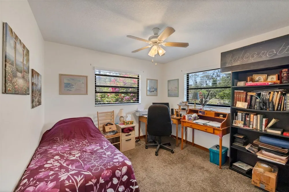 521 ARTISTS AVENUE Englewood, FL 34223