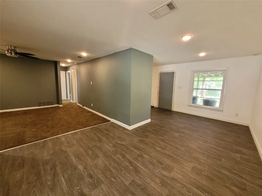 6017 Yeary Street Lake Worth, TX 76135