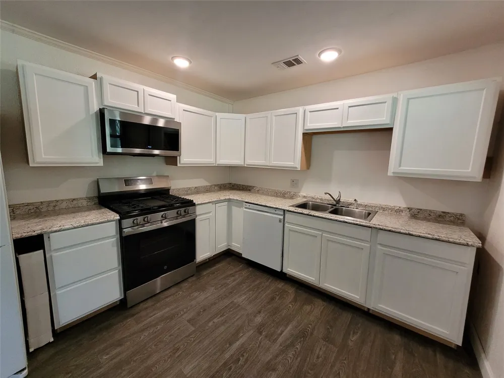 6017 Yeary Street Lake Worth, TX 76135
