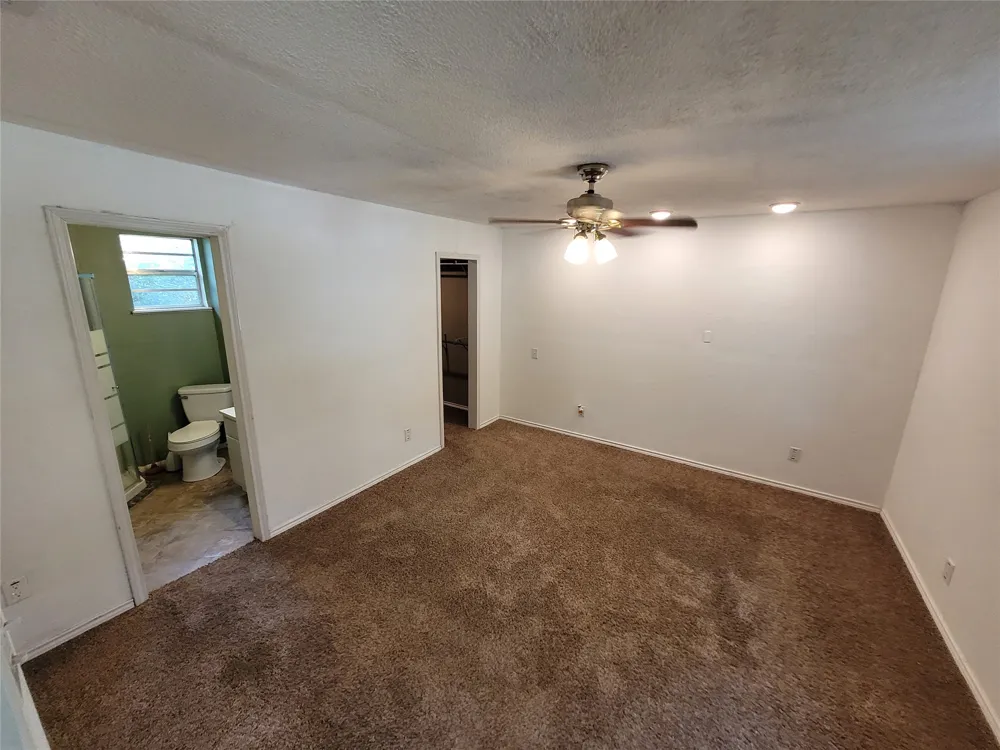 6017 Yeary Street Lake Worth, TX 76135