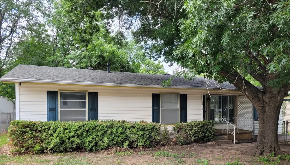 6017 Yeary Street Lake Worth, TX 76135