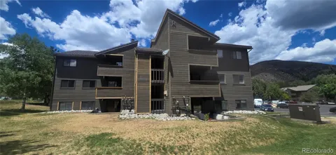 1061 W Beaver Creek Boulevard #R302