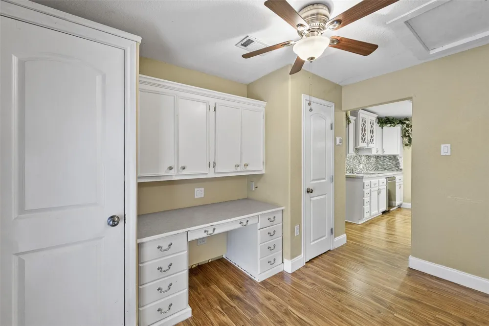 206 County Road 254 Ganado, TX 77962