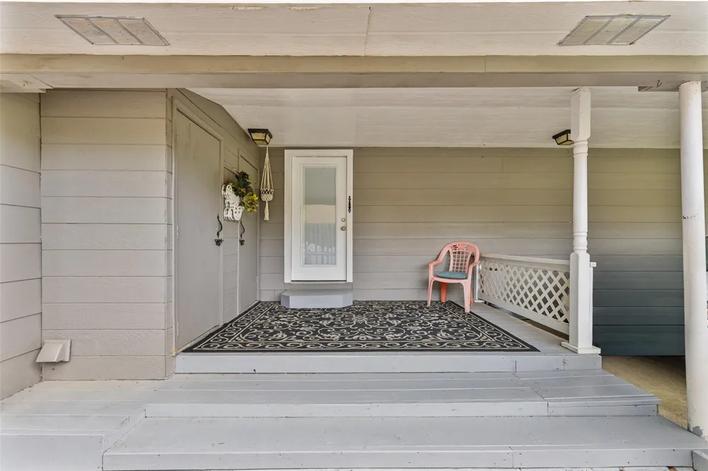 206 County Road 254 Ganado, TX 77962