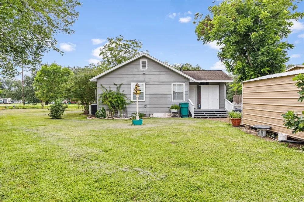 206 County Road 254 Ganado, TX 77962