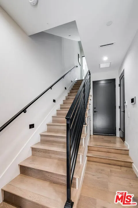 4425 Studio Place Studio City, CA 91602