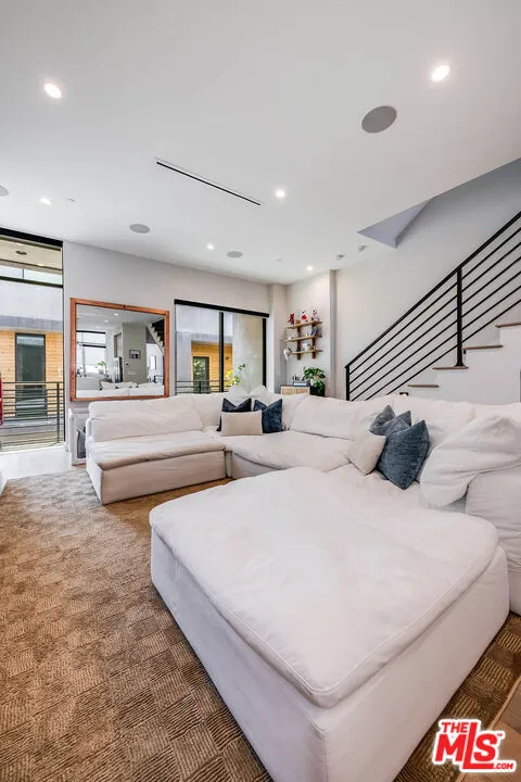 4425 Studio Place Studio City, CA 91602