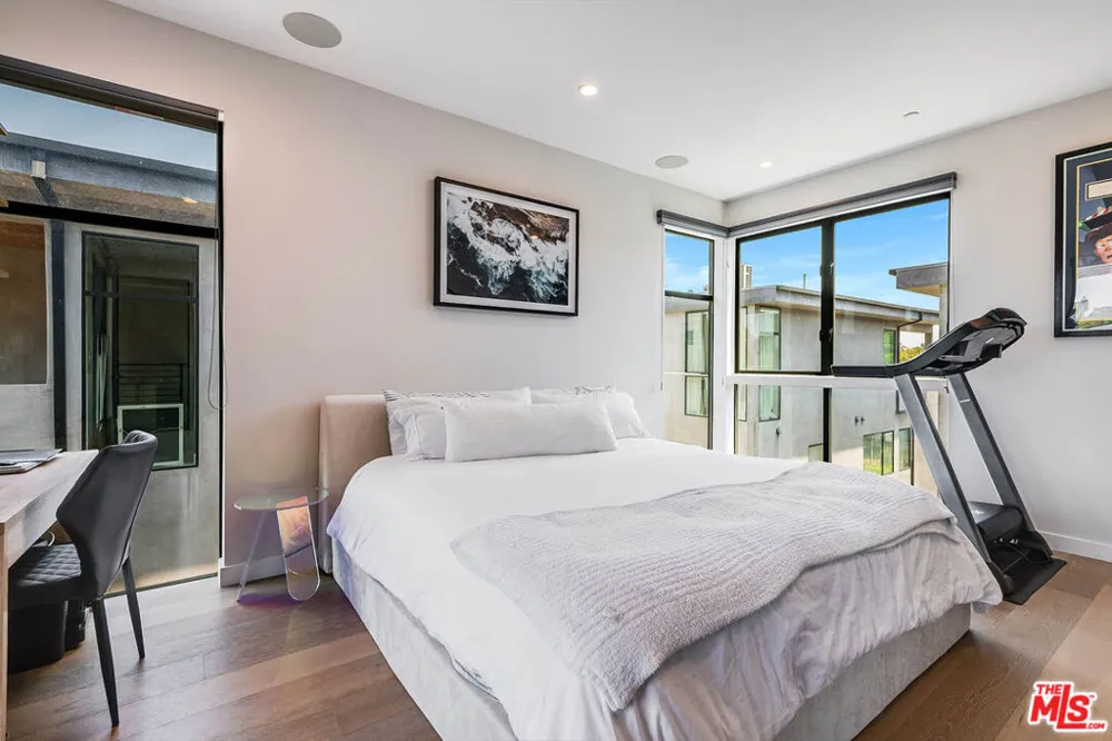 4425 Studio Place Studio City, CA 91602