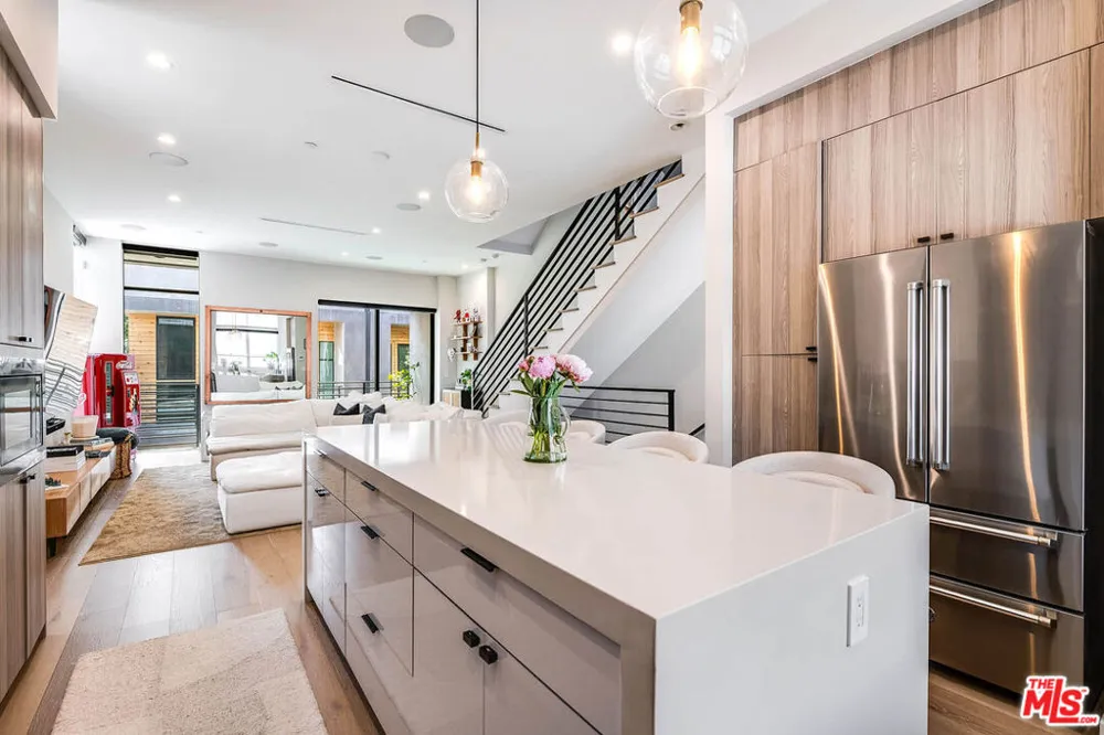 4425 Studio Place Studio City, CA 91602